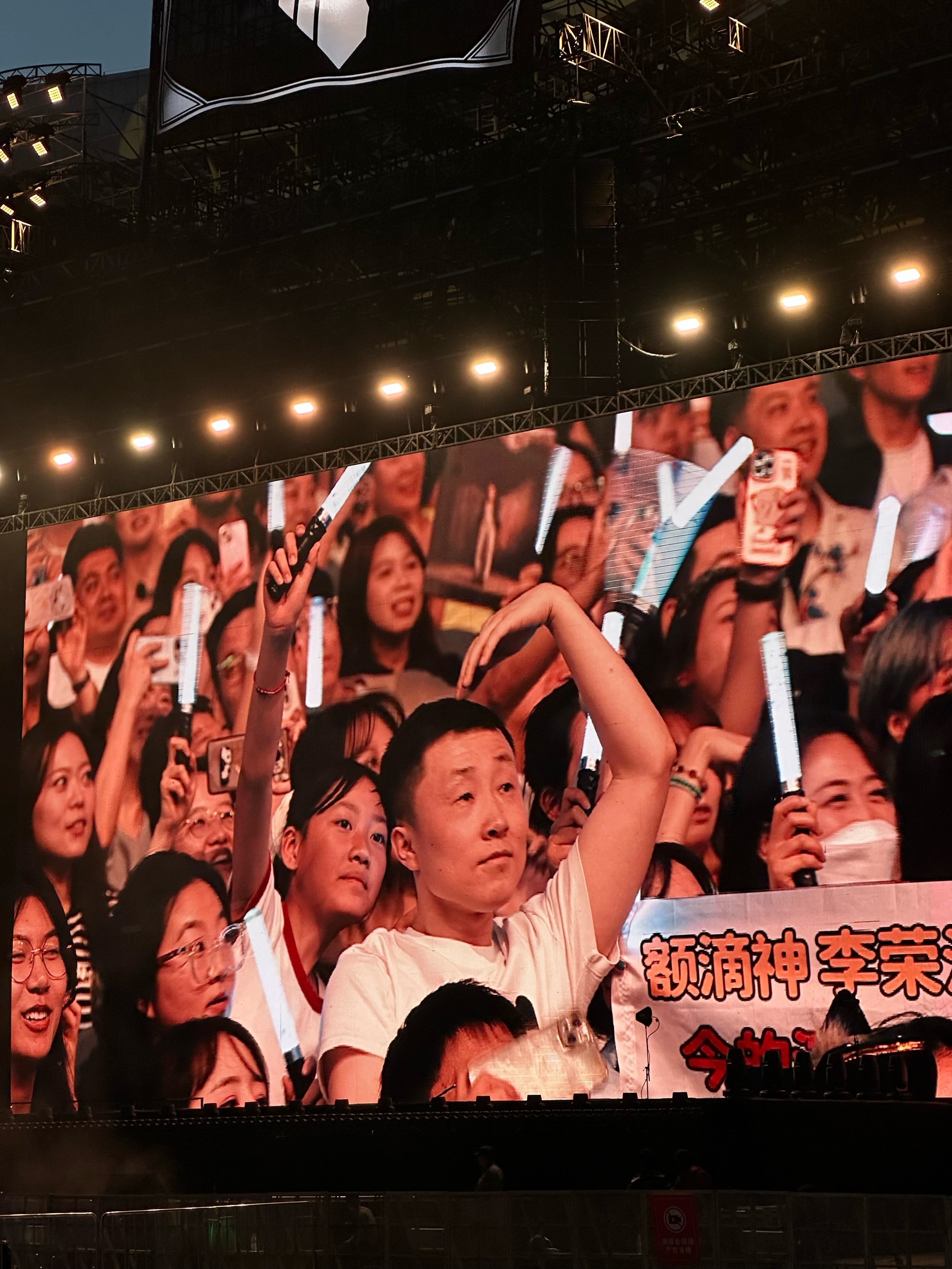 爱游戏网页版-黑马崛起，新兴力量崭露头角引人瞩目的简单介绍