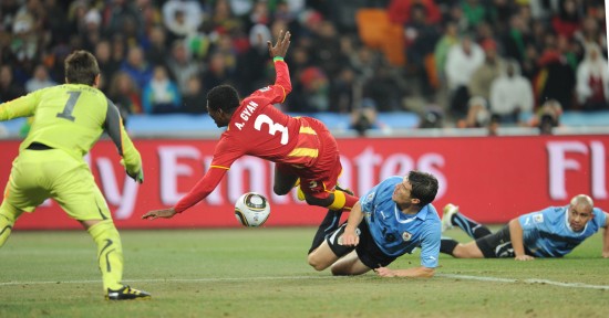 爱游戏官方入口-关于惊心动魄：加纳队在和南非队的激烈较量中咄咄逼人的信息