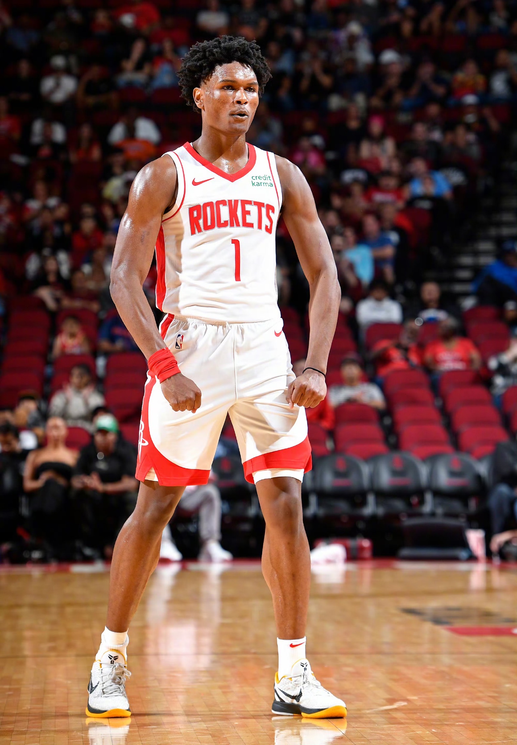 爱游戏网站入口-关于汤普森因伤宣布赛季报销，球队备受影响的信息