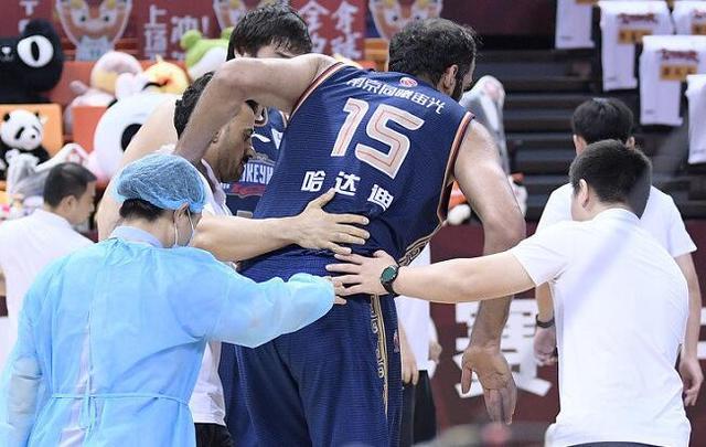 爱游戏app-篮网球星因伤退出系列赛将动员队友全力备战的简单介绍