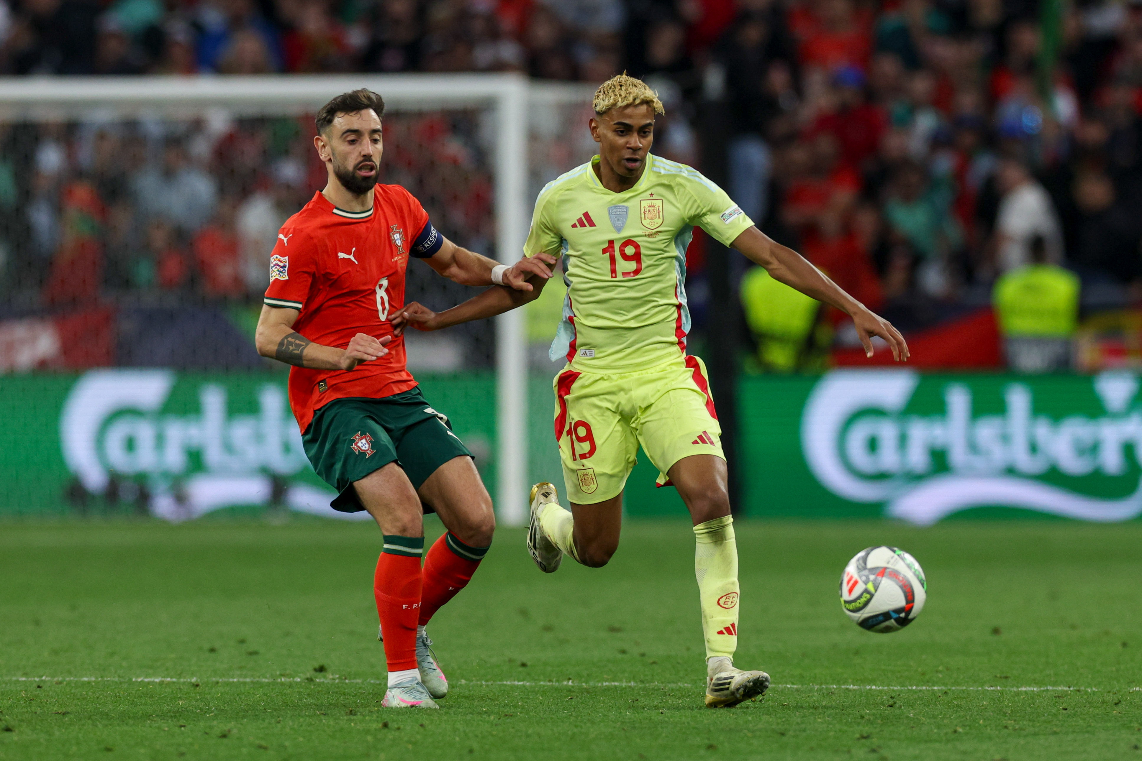 包含葡萄牙惊险连胜,成功挺进欧预赛决赛的词条 包含葡萄牙惊险连胜,成功挺进欧预赛决赛的词条