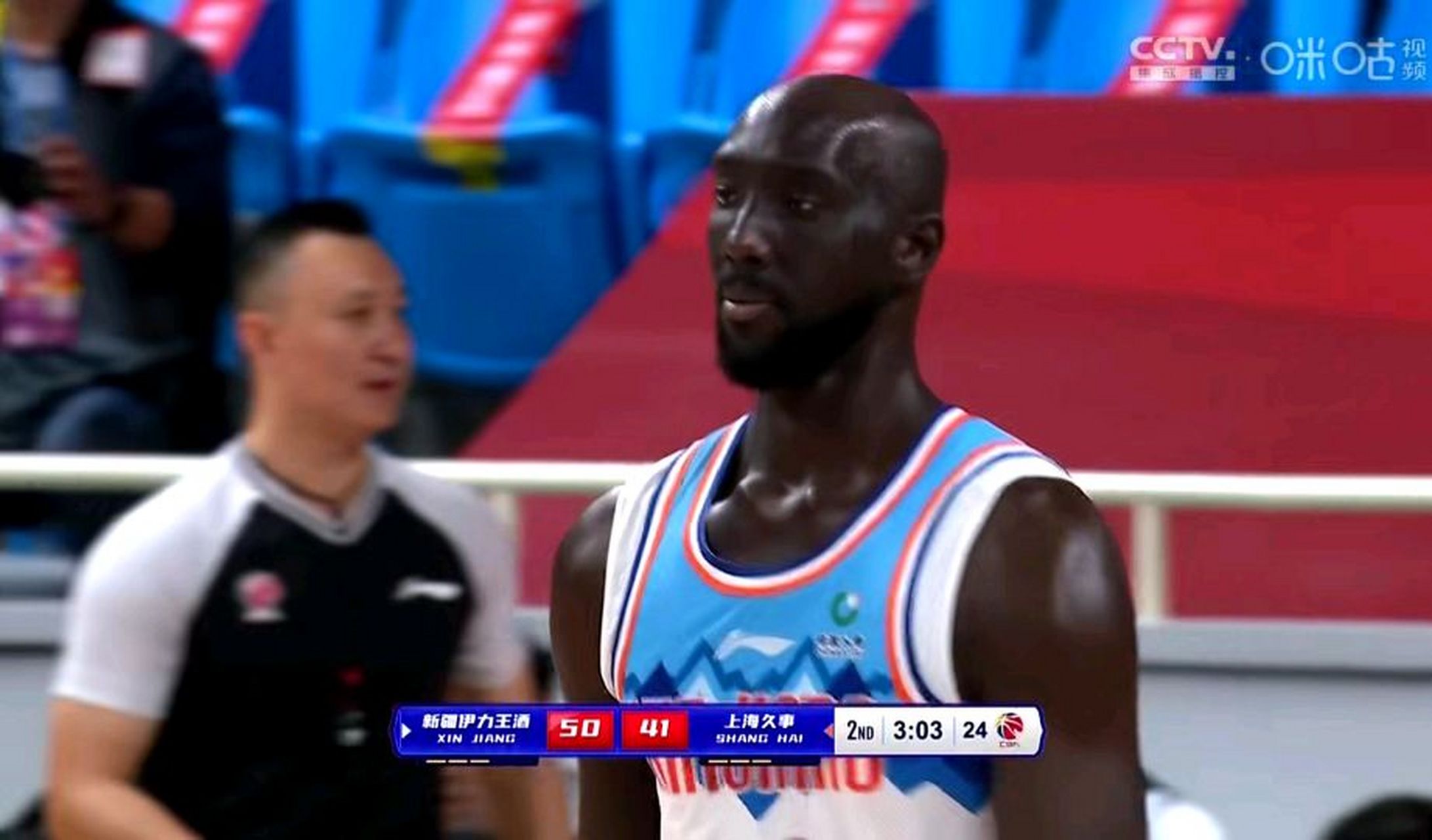 爱游戏在线-争大胜！新疆队主场横扫敌手的简单介绍