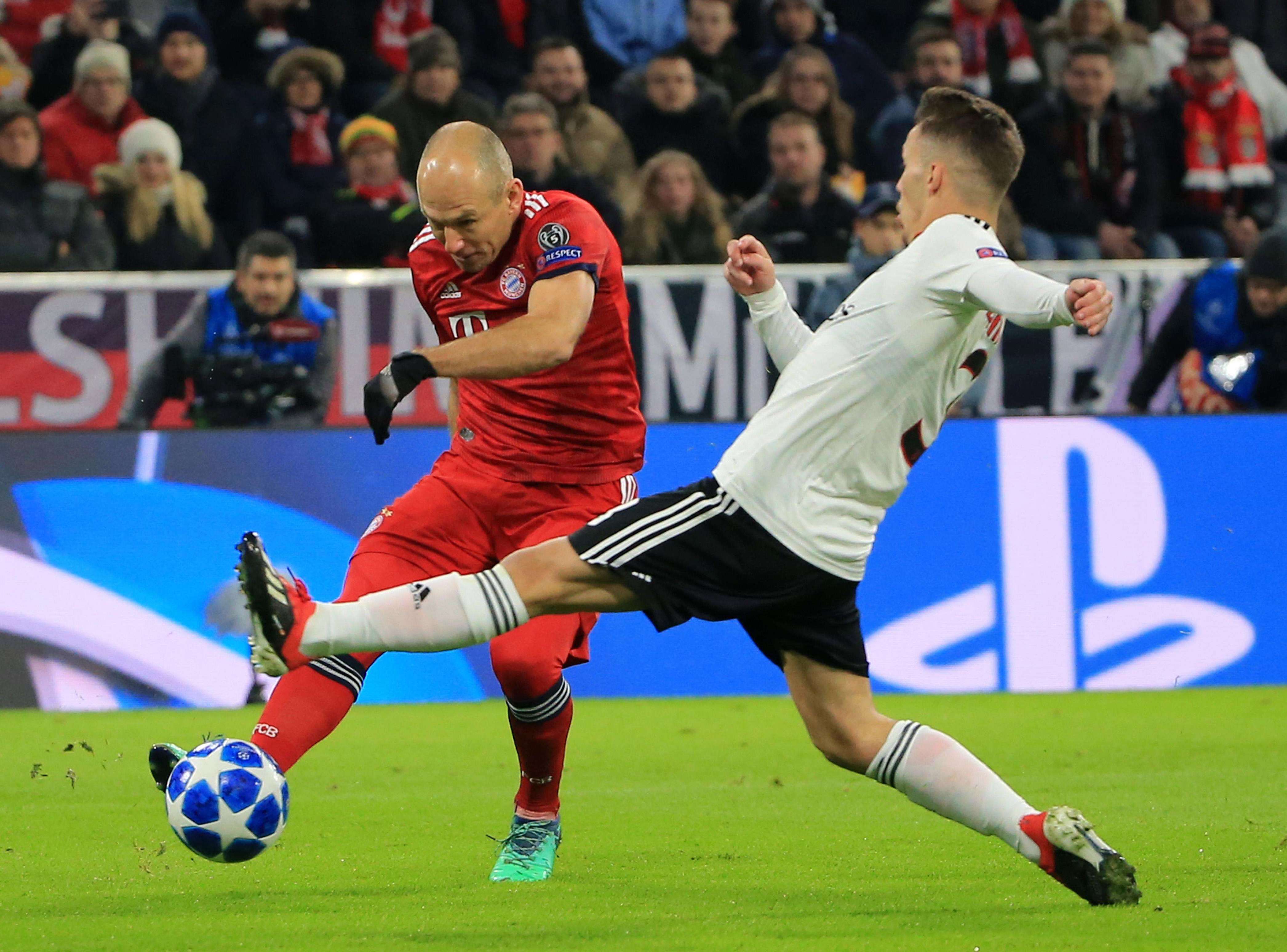 爱游戏官方登录入口-包含昂热与里尔将在客场展开较量，备战备战备战的词条